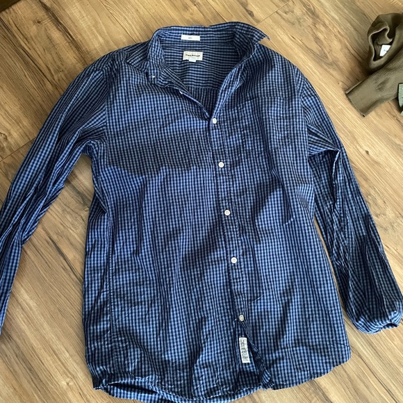 FRANK AND OAK CLOSET CLEANOUT - Picture 8 of 11